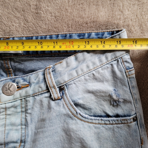 One Teaspoon Lonely Boy heavily distressed relaxed fit boyfriend jeans size 28 - Picture 12 of 16